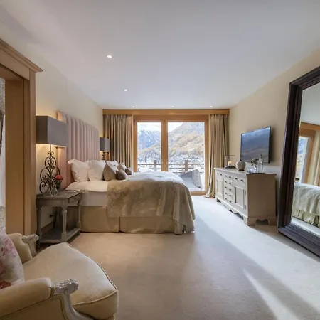 Mountain Elegance Chalet In 샬레 *
